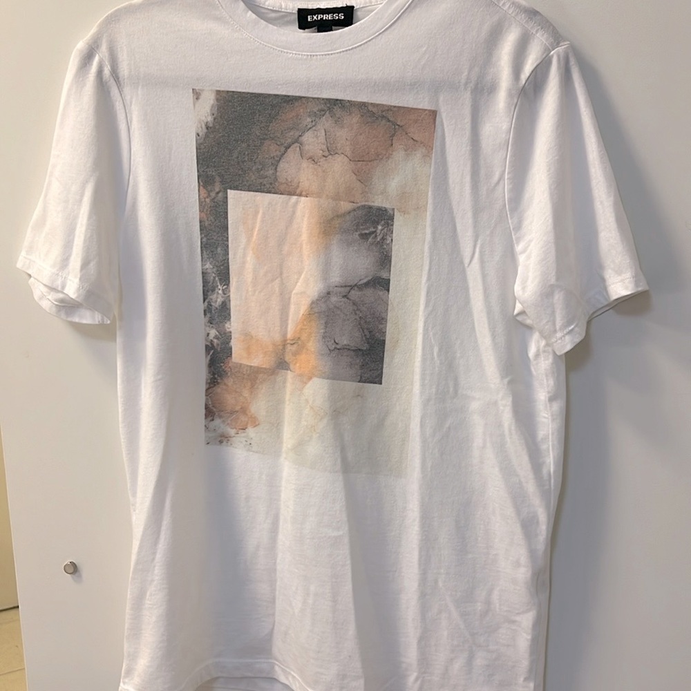 EXPRESS T Shirt NWT